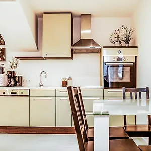 Apartament Wohnen Im Herzen Von Budget, Wiedeń