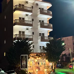 hotel-driloni-ksamil.albaniahotels.org/