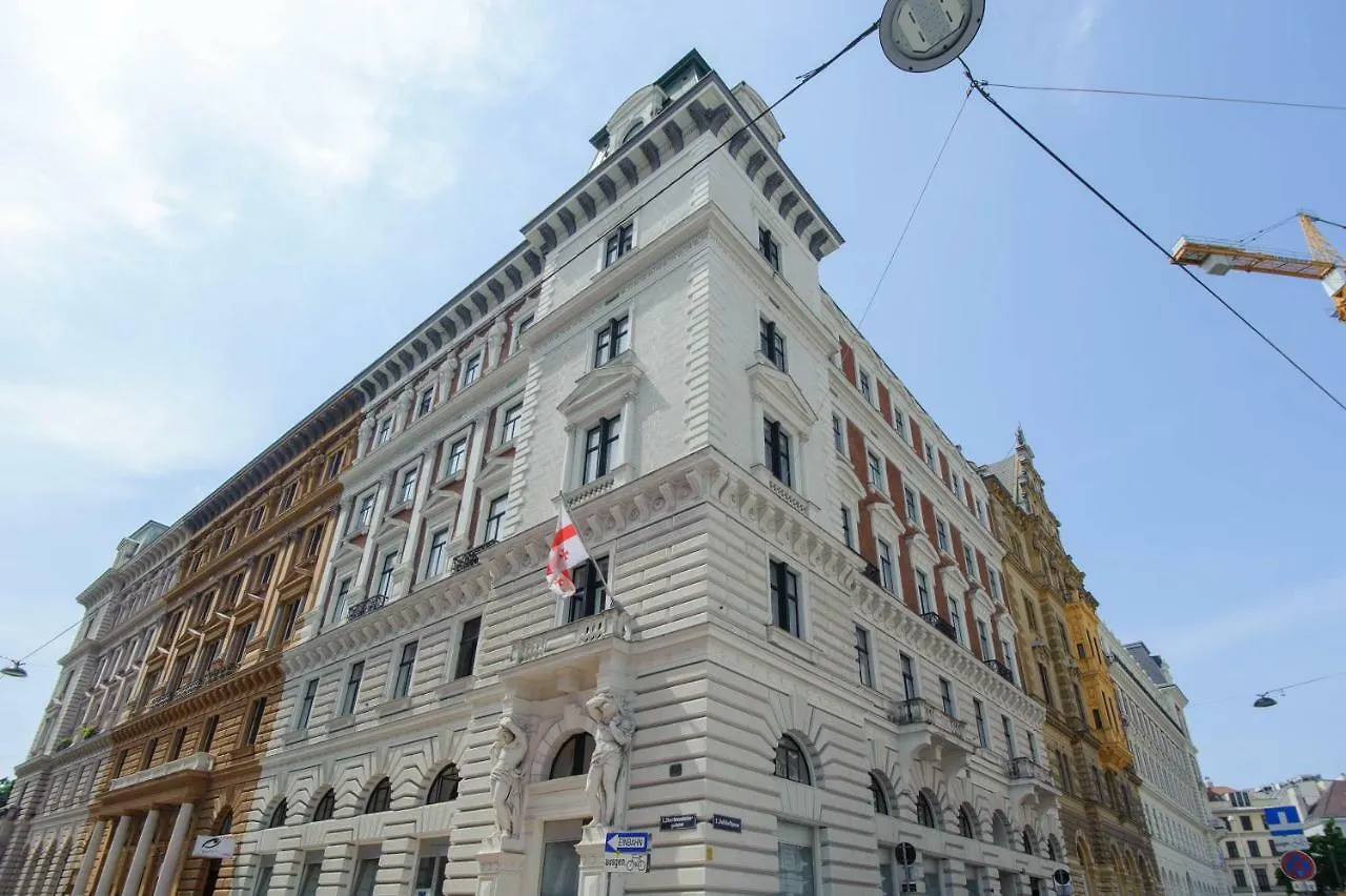 Central Living Apartments - Rathaus Vienna 0*,